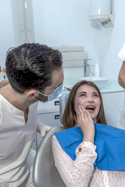 Best Emergency Denture Repair in Preston Heights, IL